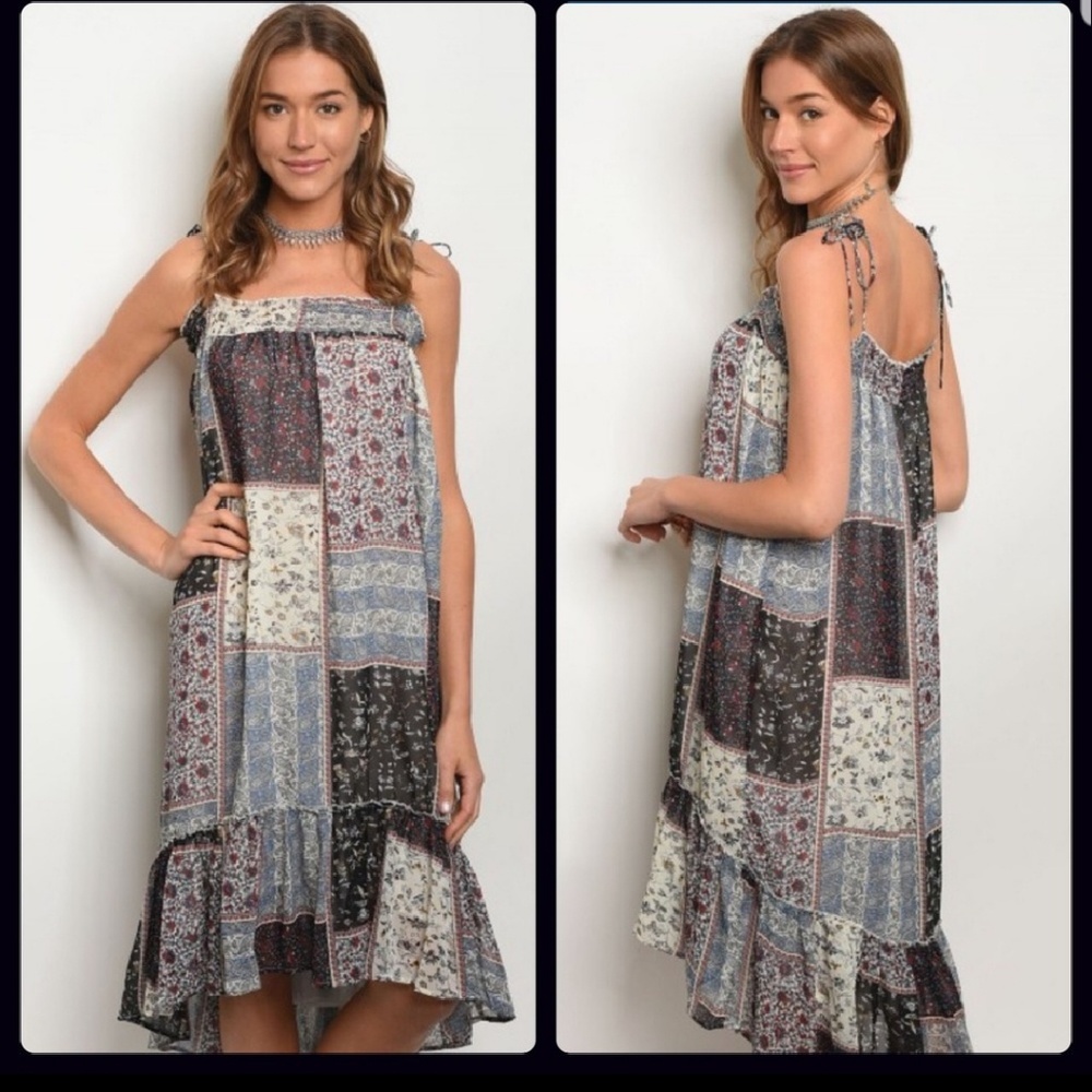 A beautiful quilt pattern sleeveless dress